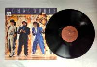 Пластинка виниловая , Commodores Мелодия 300 мм. (Сост. отл.)