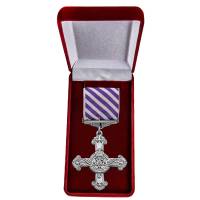 Копия: Медаль  "Памятный крест За выдающиеся летные заслуги"  в бархатном футляре