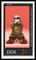 (1975-052) Марка Германия (ГДР) "Каминные часы, 1700"    Старинные часы III O