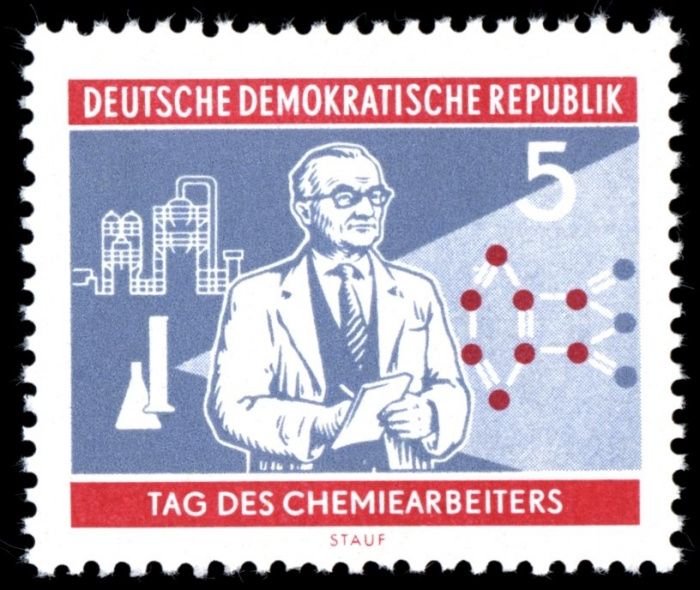 (1960-055) Марка Германия (ГДР) &quot;Наука&quot;    Химическая промышленность II Θ