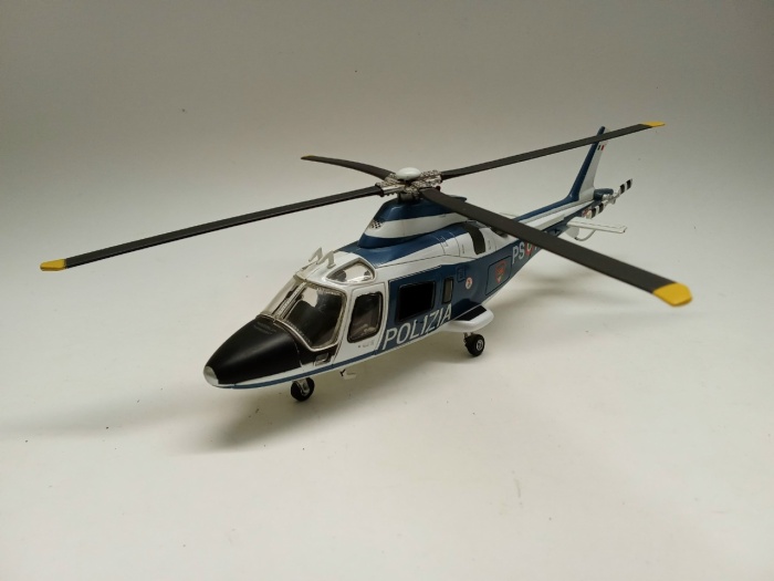Модель самолет AgustaWestland AW109 Power Polizia