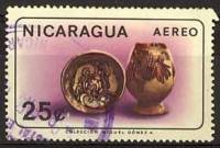 (№1965-1380) Марка Никарагуа 1965 год "Керамика чаша и ваза", Гашеная