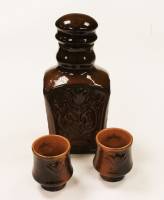 Набор для застолья, кувшин и 2 стопки, керамика (состояние на фото)