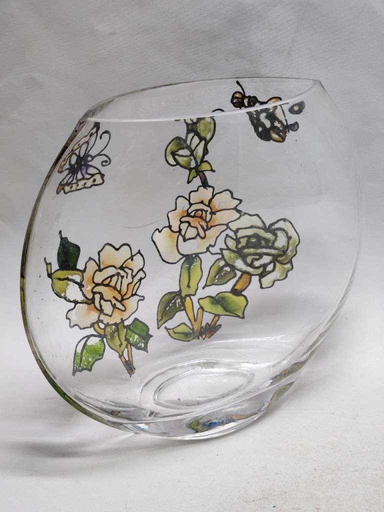 Ваза стекло прозрачная с цветочным рисунком 