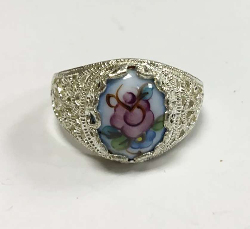 Перстень "Финифть", серебрение (сост. на фото)