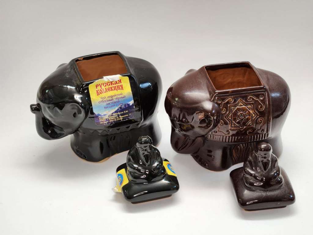 Чайница Мудрец на Слоне 2 штуки керамика