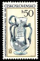 (1985-045) Марка Чехословакия "Кувшин"    Произведение искусства из стекла, Прага III Θ