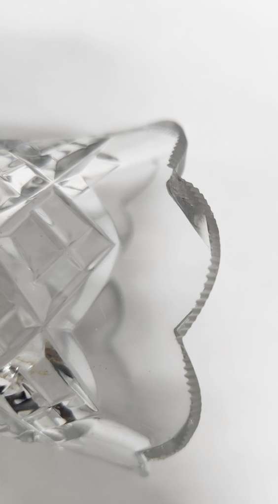 Ваза хрусталь 31 см (состояние на фото)