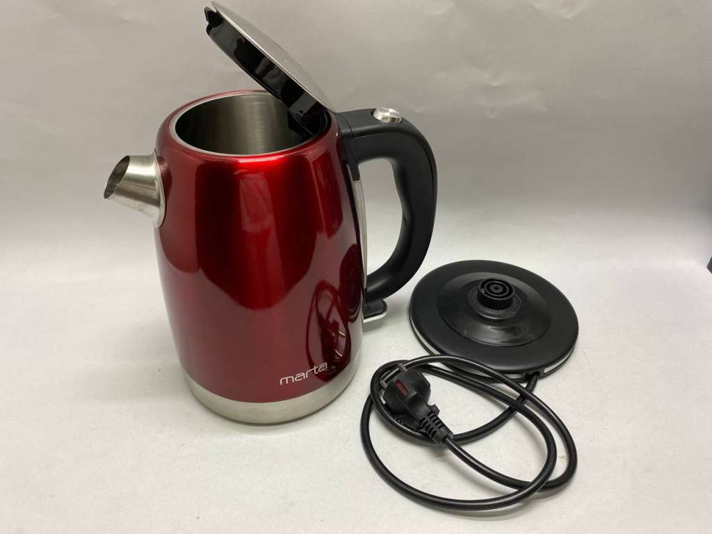 Чайник электрический Marta MT-4560