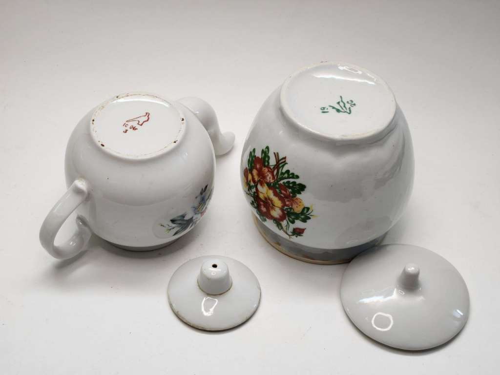 Сахарница Городница и Чайник Дулево