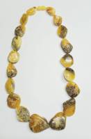 Бусы янтарные общая длина 50 см 51 гр (сост. на фото)