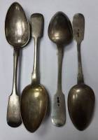 Набор столовых ложек, 4 штуки, серебро 84 проба, общий вес 305 гр, 1876 г. (состояние на фото)