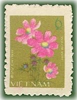 (1978-013) Марка Вьетнам "Космея дваждыперистая"  зеленая  Садовые цветы III Θ