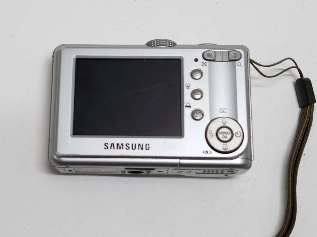 Фотоаппарат цифровой Samsung Digimax S600  Китай  Рабочий