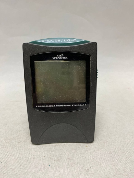Часы настольные электронные Wendox