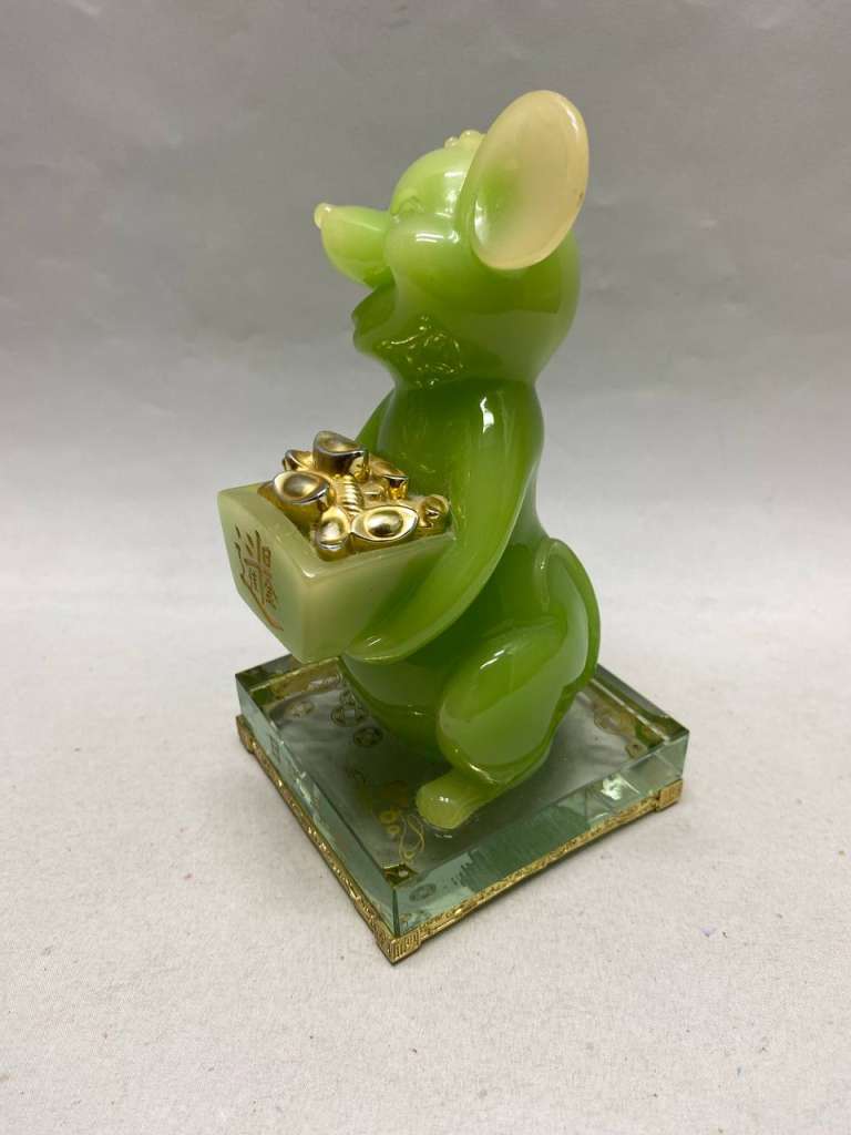 Статуэтка денежная мышь 19 см, имитация нефрита