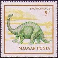 (1990-84) Марка Венгрия "Бронтозавр"    Доисторические животные II Θ