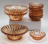 Салатники конфетницы розетки икорницы цветное карамельное стекло СССР 11 предметов