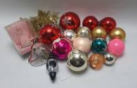 Набор ёлочных игрушек "Ассорти" пластик 18 шт (сост. на фото)