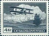 (1930-012) Марка Чехословакия "Летов S 19 (Темно-синяя)"    Самолеты над различными пейзажами III Θ