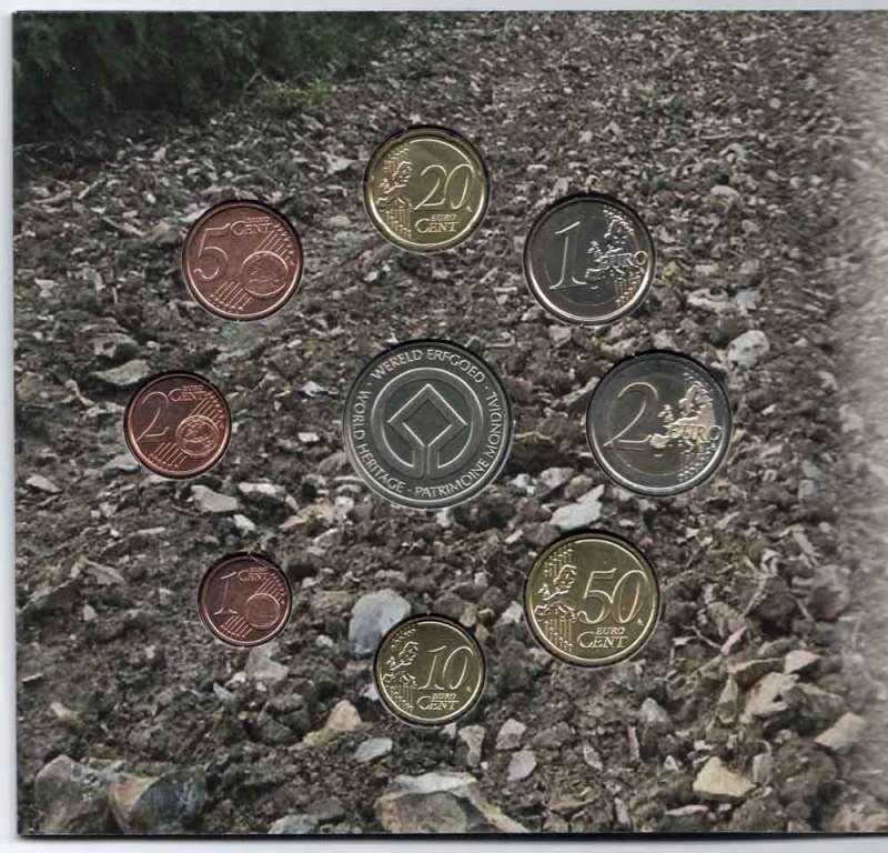 (2011, 8 монет + жетон) Набор монет Бельгия 2011 год &quot;Каменоломни в деревне Спьенн&quot;  Буклет