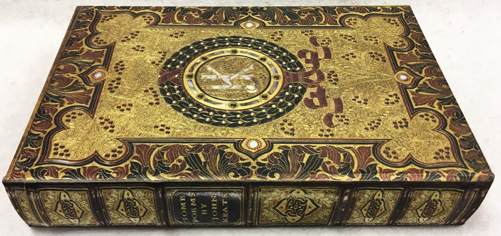 Шкатулка &quot;Книга&quot;, дерево, ткань (сост. на фото)