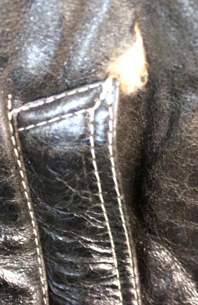 Дубленка женская Vranco, р-р XL, кожа, мех, дырка у кармана, оторваны пуговицы  (сост. на фото)