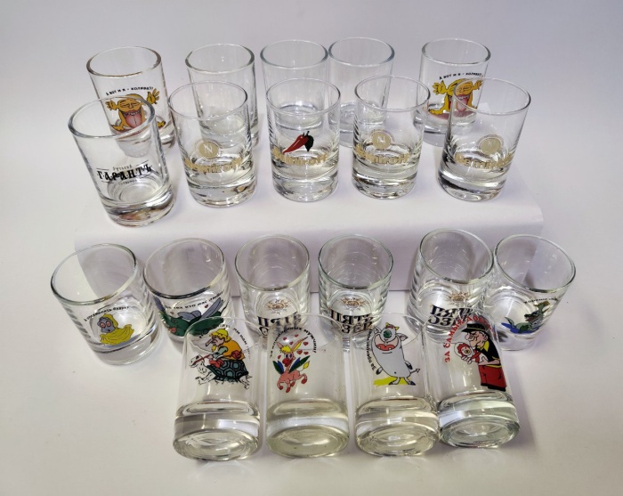 Стопки ассорти рисунок надписи 20 штук