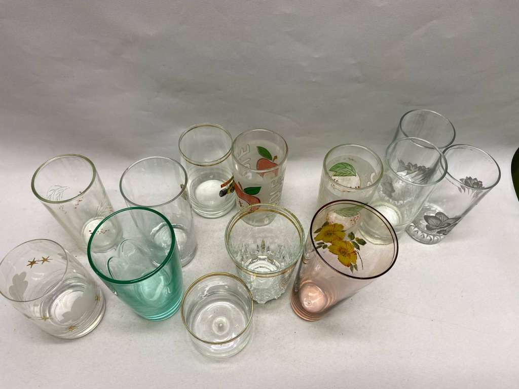 Стаканы разной формы 13 шт