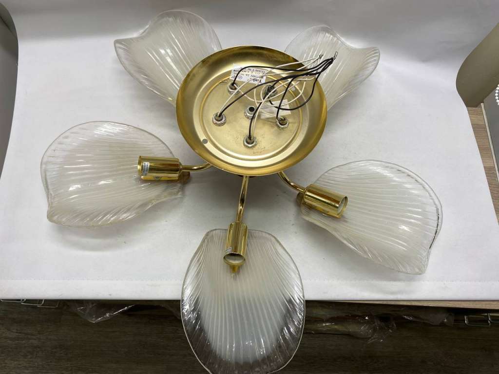 Люстра потолочная 5 плафонов