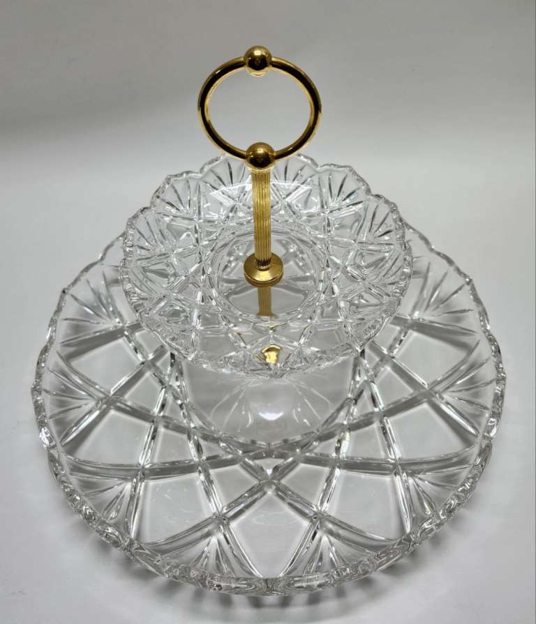 Фруктовница двухъярусная Mikasa с золотой ручкой