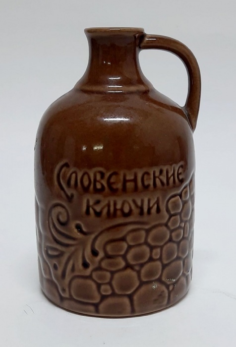 Кувшинчик глиняный &quot;Словенские ключи&quot;, 0,5 л., высота 15 см. (Сост . на фото)