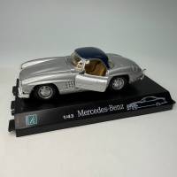 Модель авто 1:43 Mercedes-Benz 300SL Roadster hongwell 