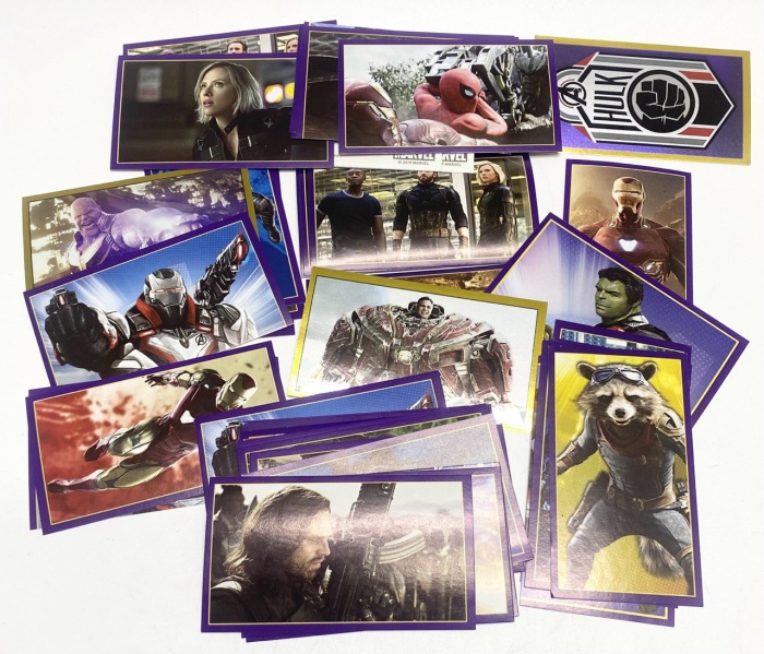  Наклейки Панини Мстители финал 48 шт 