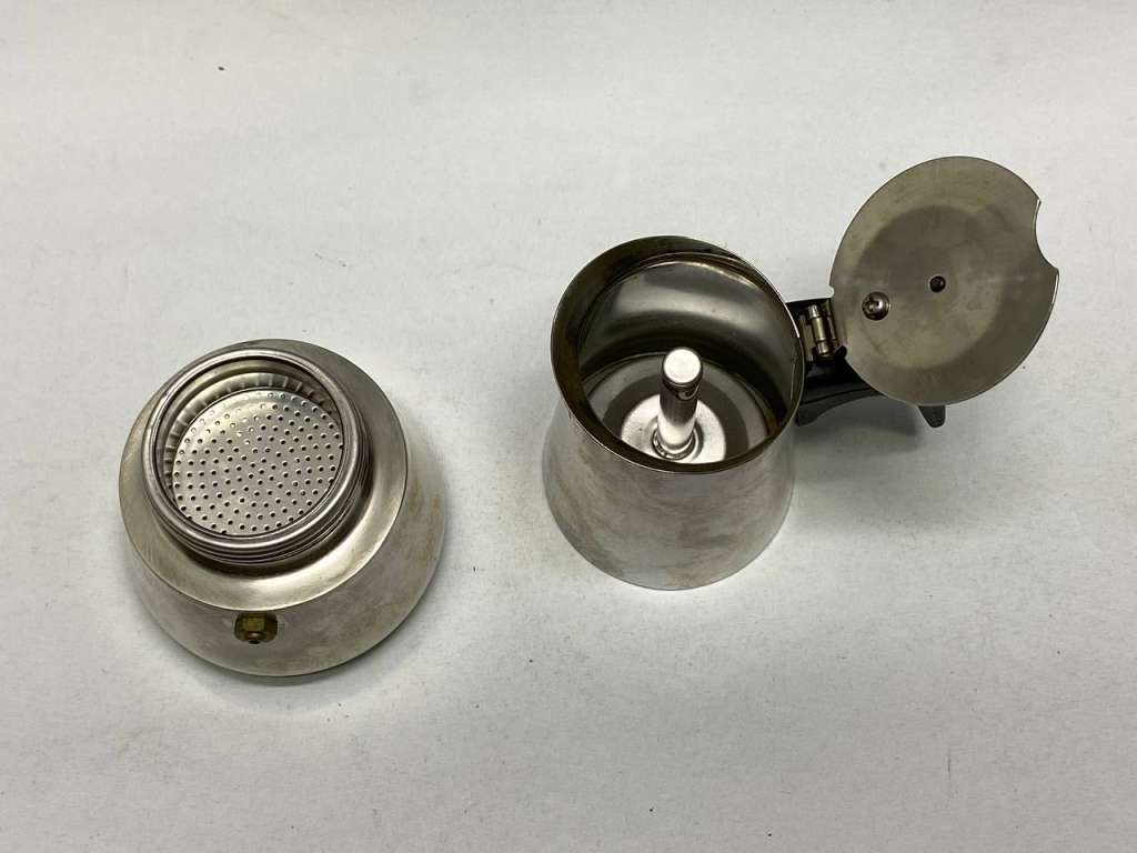 Кофеварка гейзерная нержавейка