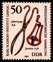 (1981-081) Марка Германия (ГДР) "Пинцет"    Старые медицинские инструменты III Θ