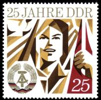(1974-046) Марка Германия (ГДР) "Девушка "    ГДР 25 лет III Θ