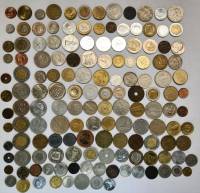 Набор иностранных монет 145 штук