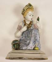 Статуэтка "Девушка с зеркалом. Малахитовая шкатулка", ЛЗФИ, 50-60-е гг. (состояние на фото)