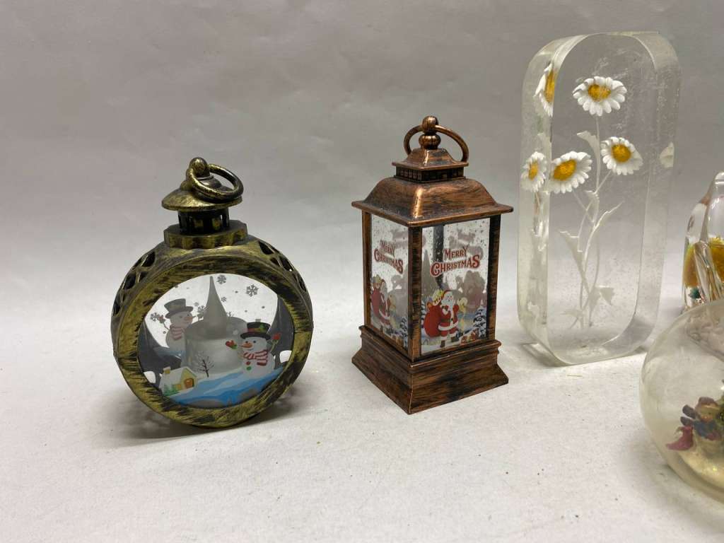 Сувениры разной формы, сфера, стекло, пластик