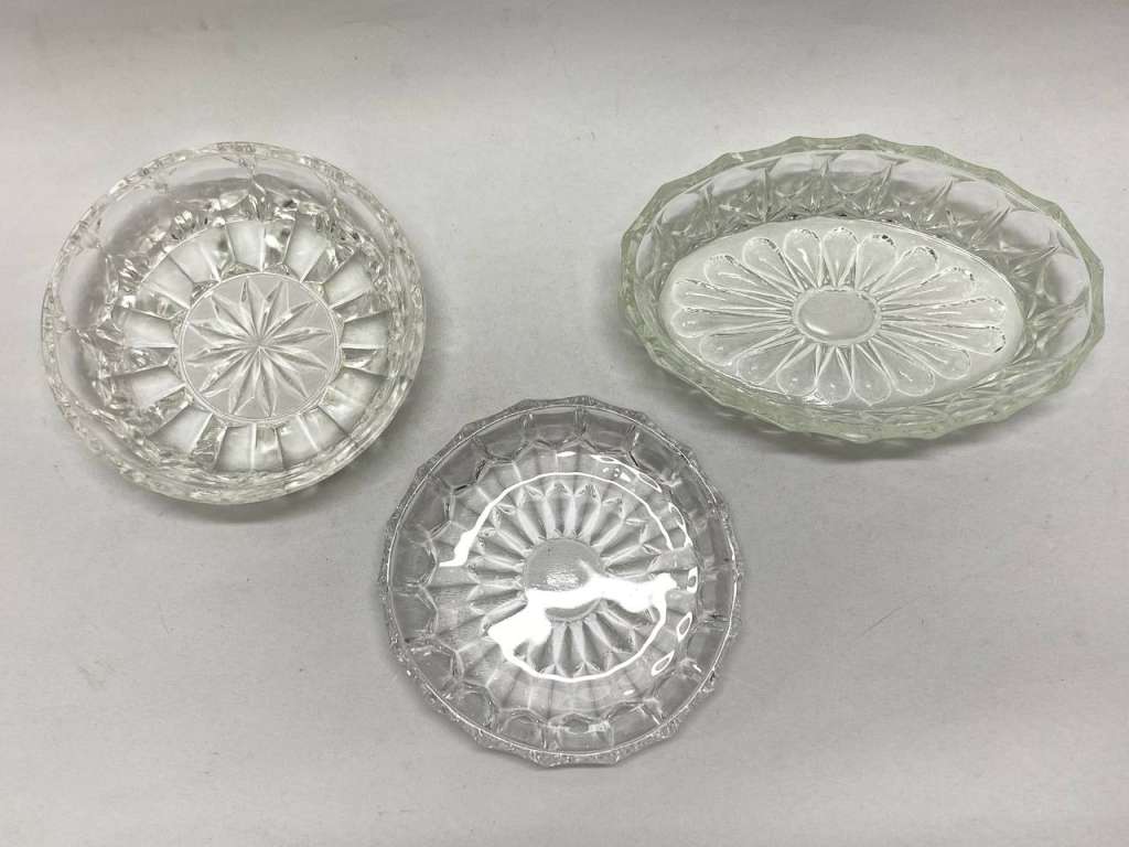 Салатник хрусталь 3 шт (состояние на фото)