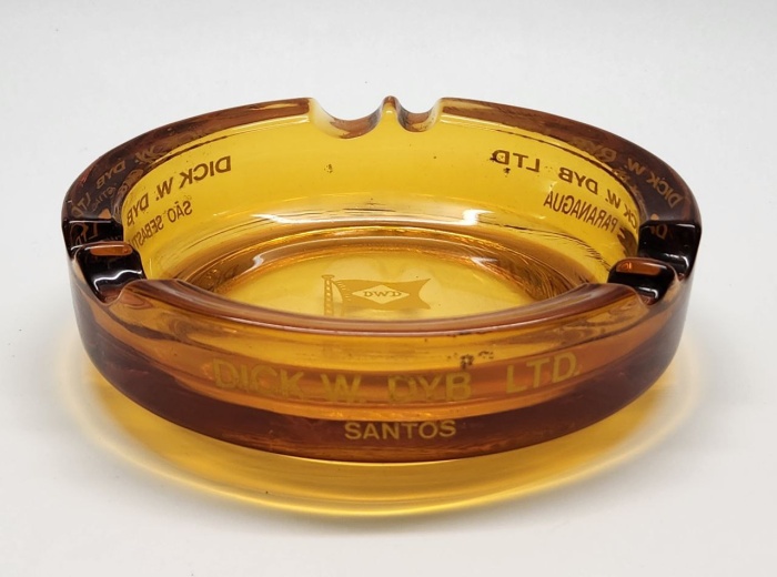 Пепельница для сигар и сигарет цветное стекло