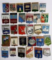 Набор значков знаков (30 шт.) СССР "Города" На булавке 