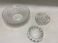 Конфетница хрусталь и 2 розетки