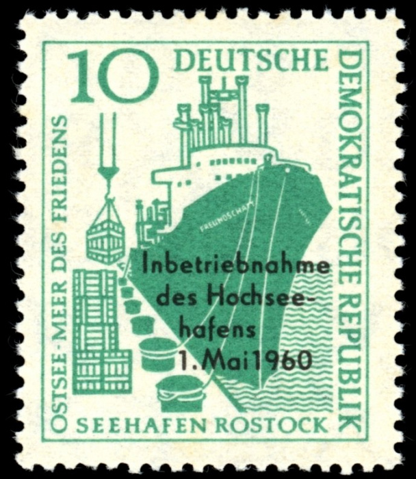 (1960-018) Марка Германия (ГДР) &quot;Корабль&quot;  С надпечаткой  Порт Ростока II Θ