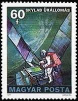 (1977-052) Марка Венгрия "Скайлэб"    Космические исследования  II Θ