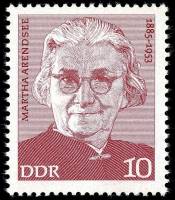 (1975-001) Марка Германия (ГДР) "Марта Арендси"    Деятели Рабочего движения III O