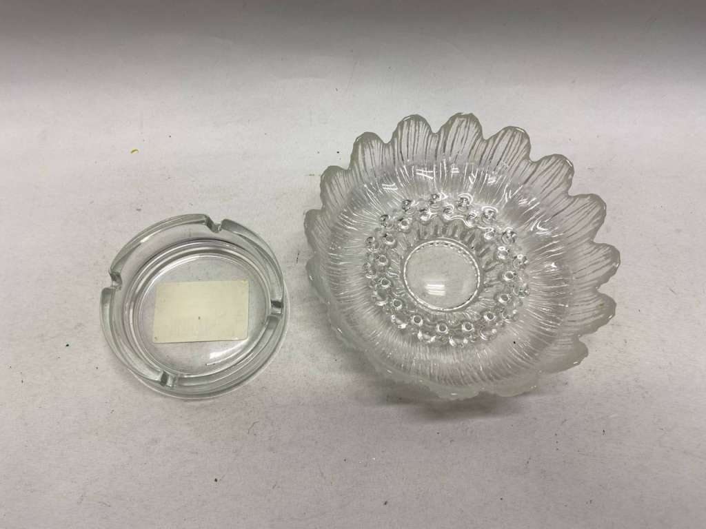 Салатник и пепельница стекло