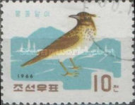 (1966-061) Марка Северная Корея "Хохлатый жаворонок"   Птицы III Θ