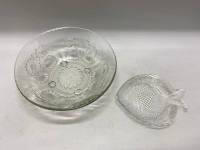 Салатник круглый на ножках с объемными цветами и рыбница, стекло